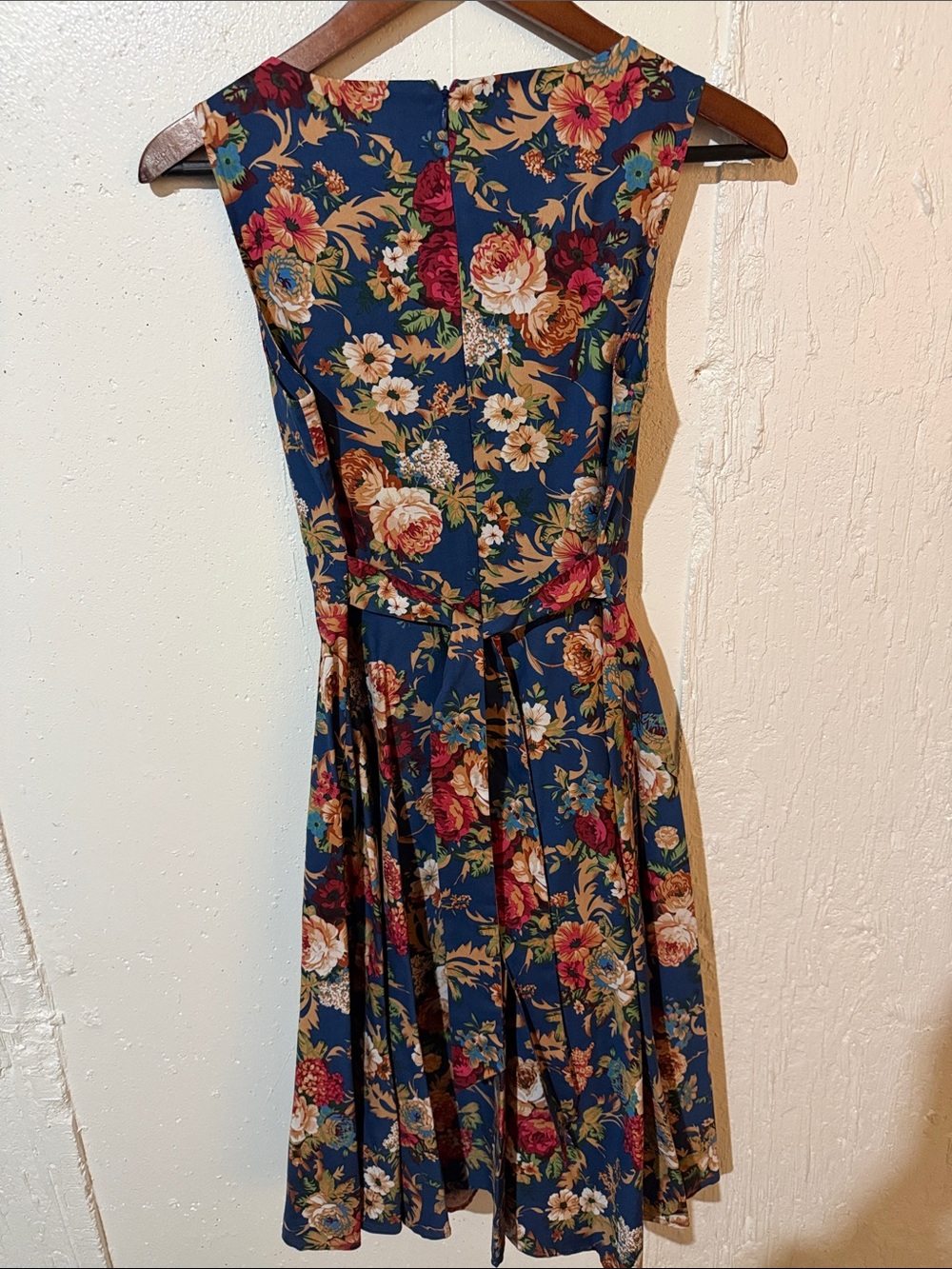 ModCloth Navy Floral Sleeveless Dress - Picture 3 of 3